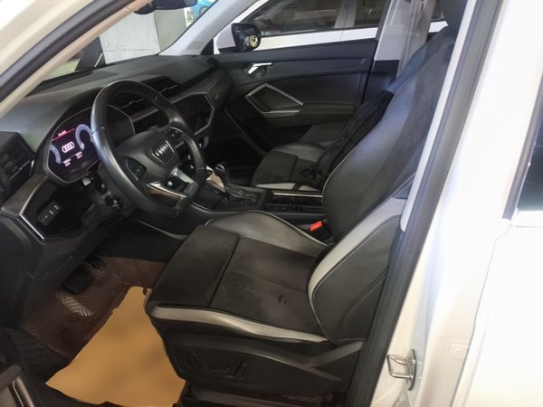 Audi Q3 2019, 70900 км, за 16065 USD - фото 18
