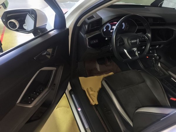 Audi Q3 2019, 70900 км, за 16065 USD - фото 19