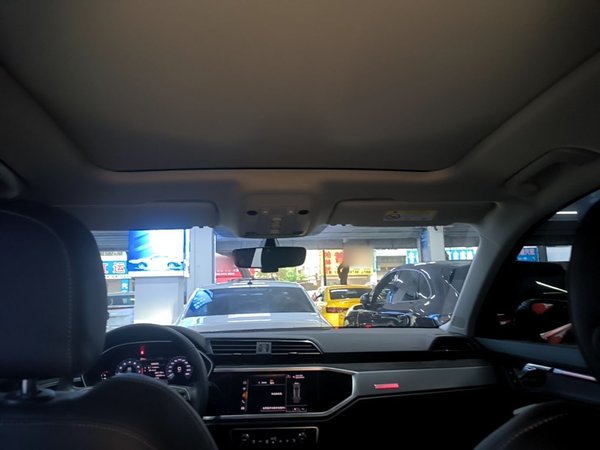 Audi Q3 2020, 36000 км, за 19390 USD - фото 21