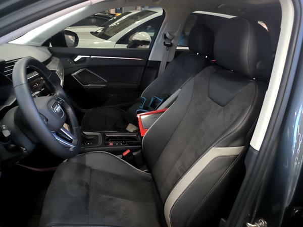 Audi Q3 2020, 36000 км, за 19390 USD - фото 18