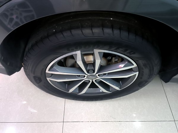 Audi Q3 2020, 36000 км, за 19390 USD - фото 10