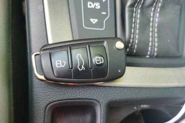 Audi Q3 2020, 66700 км, за 17430 USD - фото 15