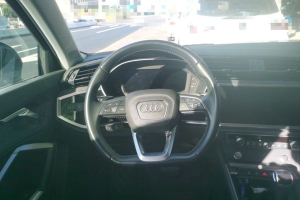 Audi Q3 2020, 66700 км, за 17430 USD - фото 7