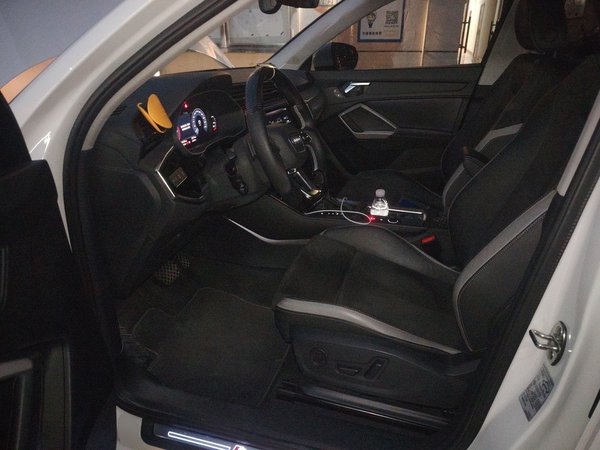 Audi Q3 2020, 103500 км, за 16045 USD - фото 19