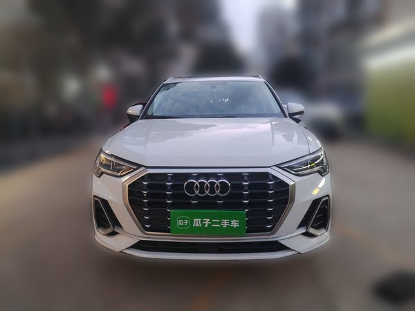 Audi Q3 2020, 103500 км, за 16045 USD