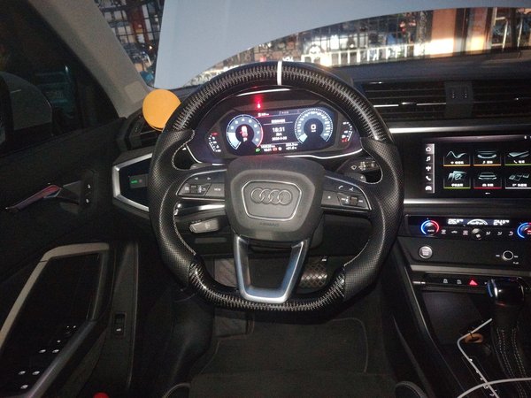 Audi Q3 2020, 103500 км, за 16045 USD - фото 10