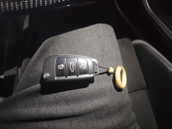 Audi Q3 2020, 103500 км, за 16045 USD - фото 14