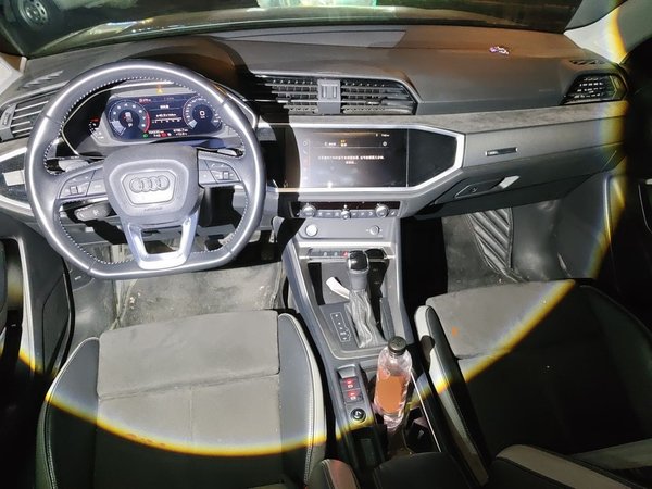 Audi Q3 2020, 104300 км, за 15929 USD - фото 10