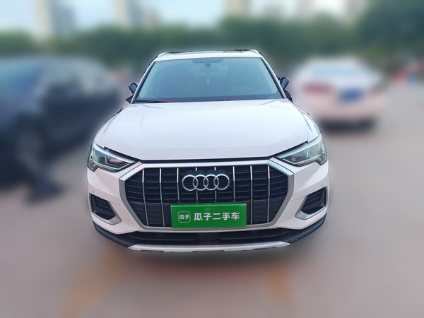 Audi Q3 2020, 134700 км, за 13770 USD