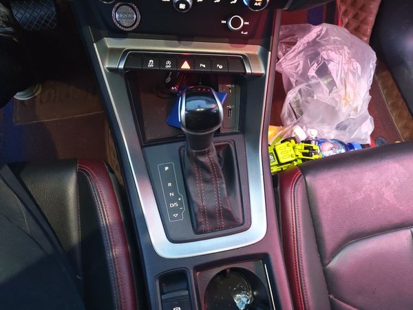 Audi Q3 2020, 134700 км, за 13770 USD - фото 15