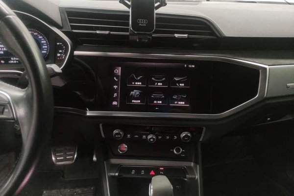 Audi Q3 2020, 56200 км, за 15368 USD - фото 15