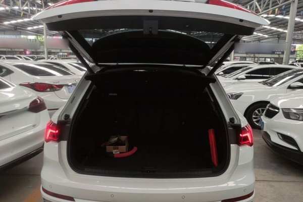 Audi Q3 2020, 56200 км, за 15368 USD - фото 22