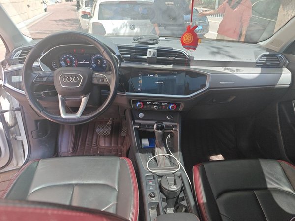 Audi Q3 2020, 56200 км, за 15330 USD - фото 20