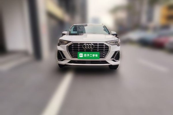 Audi Q3 2020, 72200 км, за 14000 USD