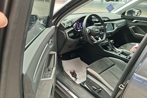Audi Q3 2020, 83699 км, за 17097 USD - фото 21