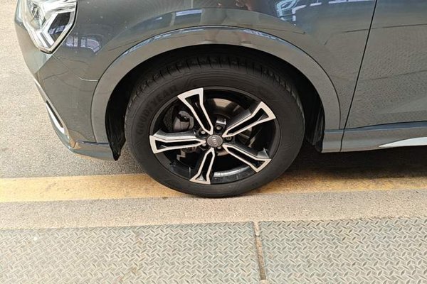 Audi Q3 2020, 83699 км, за 17097 USD - фото 8