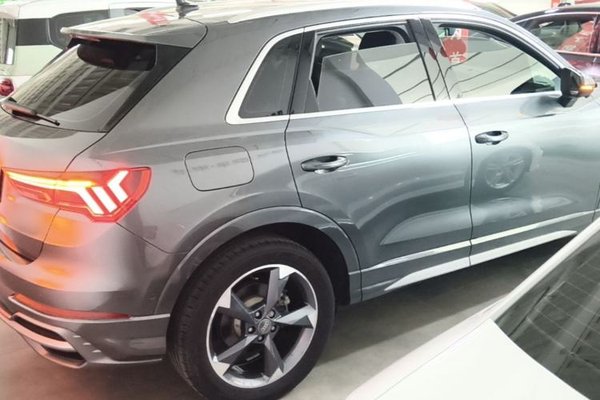 Audi Q3 2021, 59800 км, за 19702 USD - фото 6