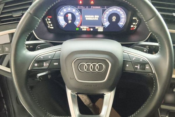 Audi Q3 2021, 59800 км, за 19702 USD - фото 14