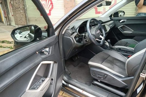 Audi Q3 2021, 61000 км, за 15995 USD - фото 17