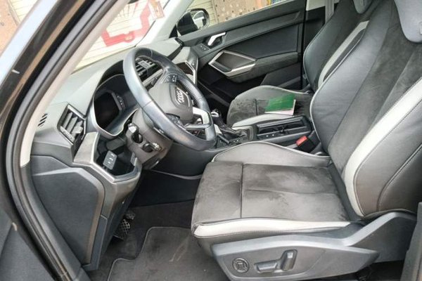Audi Q3 2021, 61000 км, за 15995 USD - фото 16