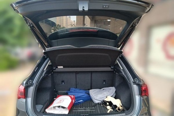 Audi Q3 2021, 61000 км, за 15995 USD - фото 20