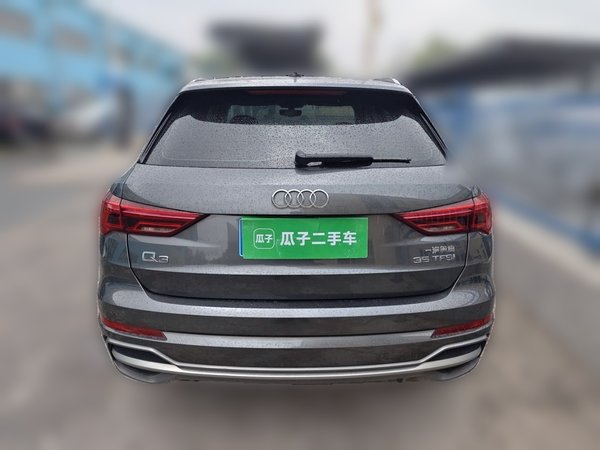 Audi Q3 2021, 61700 км, за 19182 USD