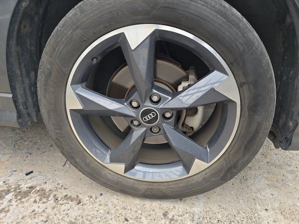 Audi Q3 2021, 61700 км, за 19182 USD - фото 8