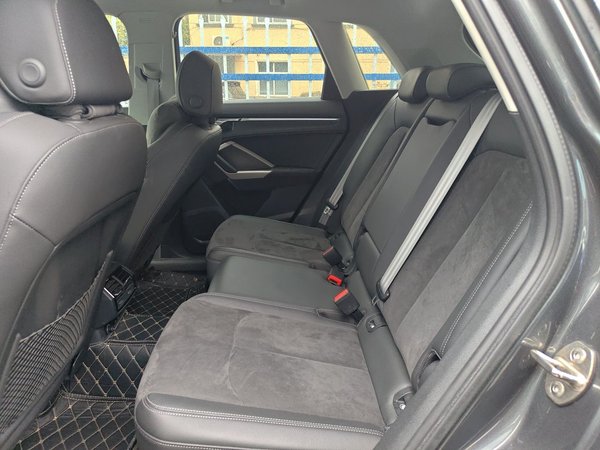 Audi Q3 2021, 61700 км, за 19182 USD - фото 20