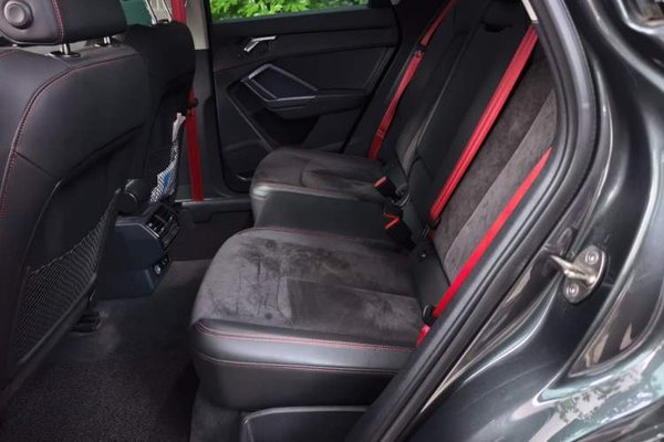 Audi Q3 2021, 69300 км, за 20049 USD - фото 18