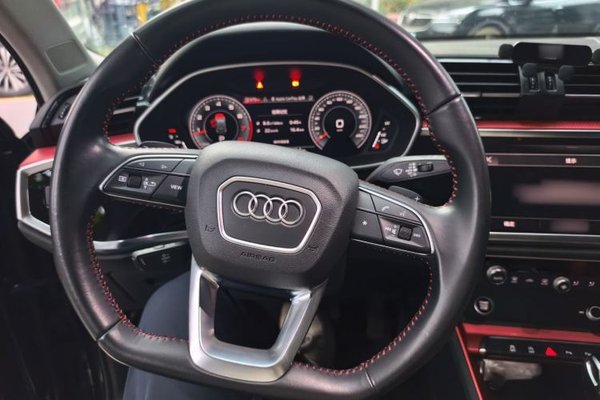 Audi Q3 2021, 69300 км, за 20049 USD - фото 11