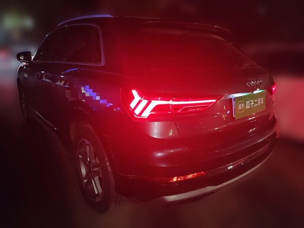 Audi Q3 2021, 31699 км, за 20976 USD - фото 6