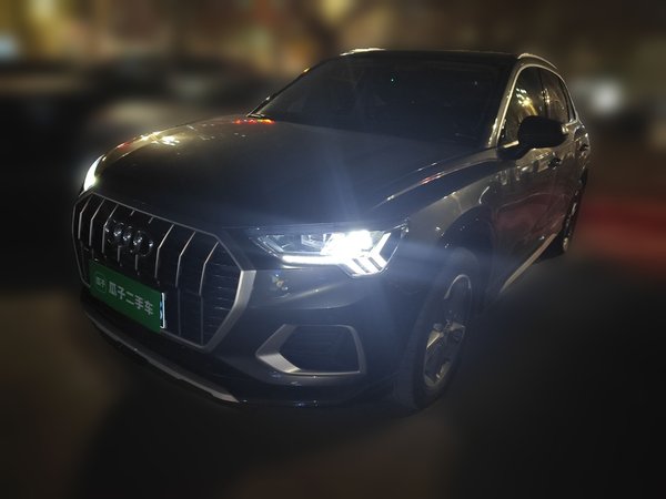 Audi Q3 · 2021 год