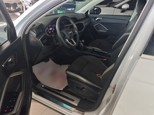 Audi Q3 2021, 48000 км, за 20659 USD - фото 8