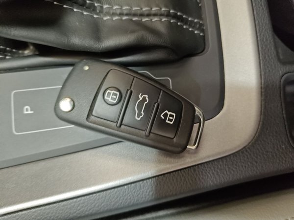 Audi Q3 2021, 52800 км, за 20434 USD - фото 8