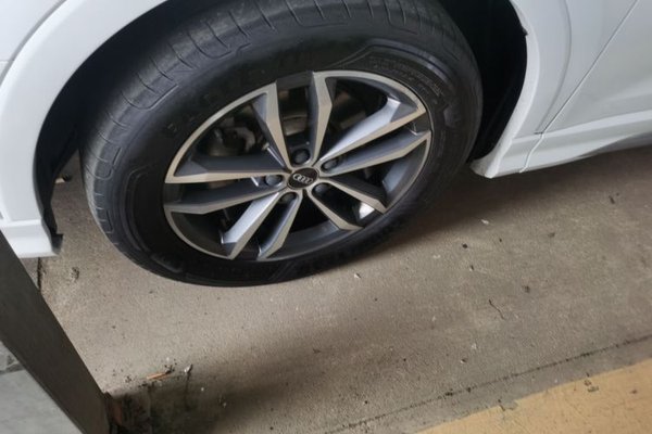 Audi Q3 2021, 56200 км, за 21595 USD - фото 10