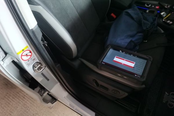 Audi Q3 2021, 56200 км, за 21595 USD - фото 19