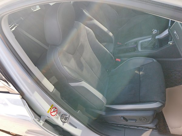 Audi Q3 2021, 65600 км, за 21041 USD - фото 23