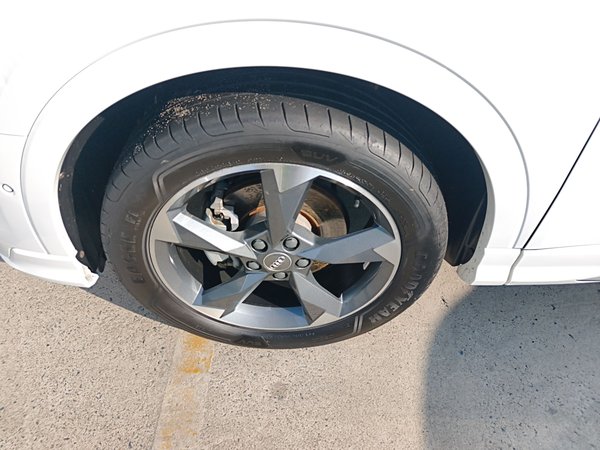 Audi Q3 2021, 65600 км, за 21041 USD - фото 9