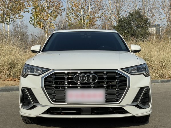 Audi Q3 2021, 66400 км, за 20471 USD - фото 6