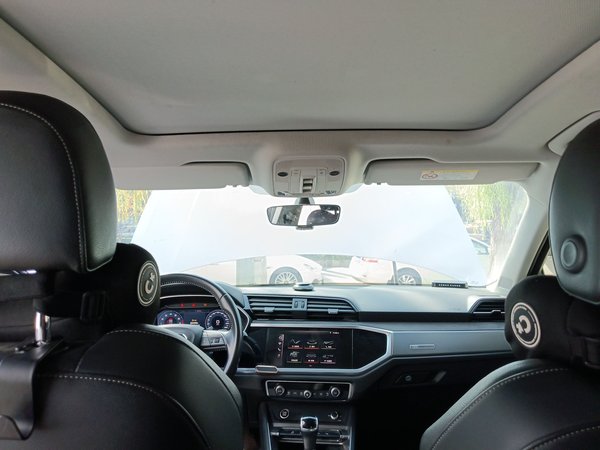 Audi Q3 2021, 75400 км, за 18273 USD - фото 17