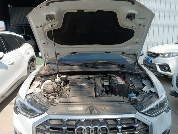 Audi Q3 2021, 75400 км, за 18273 USD - фото 19