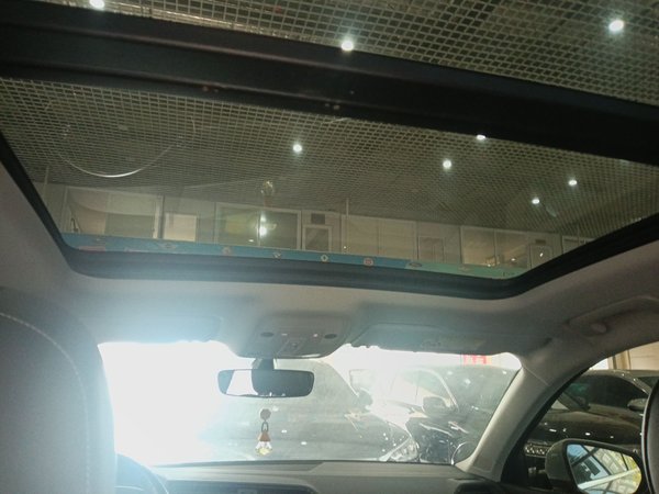 Audi Q3 2021, 76100 км, за 18374 USD - фото 17