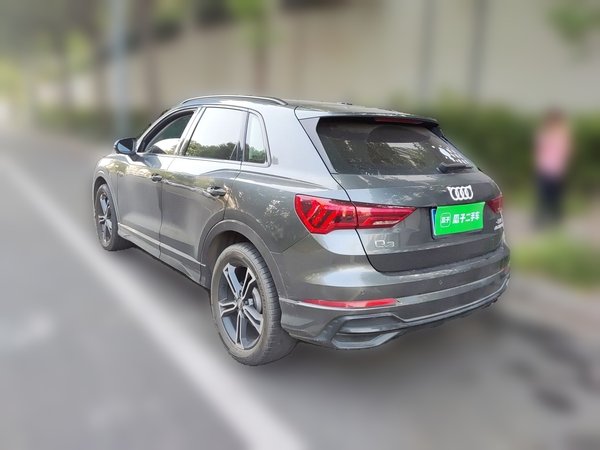Audi Q3 2021, 55100 км, за 18174 USD