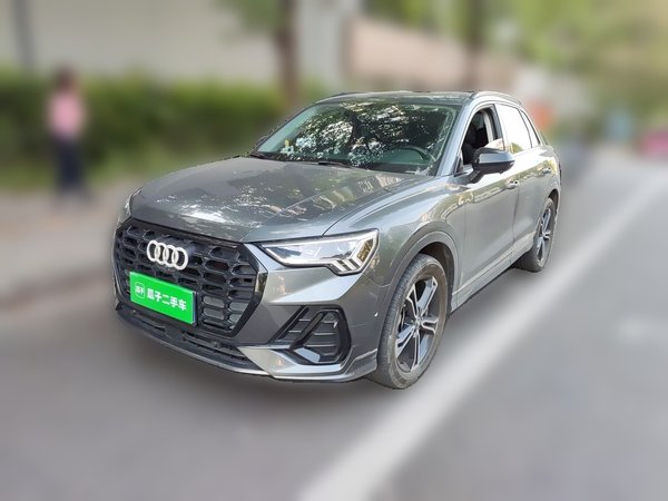 Audi Q3 · 2021 год