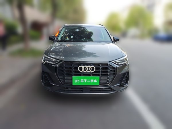 Audi Q3 2021, 55100 км, за 18174 USD