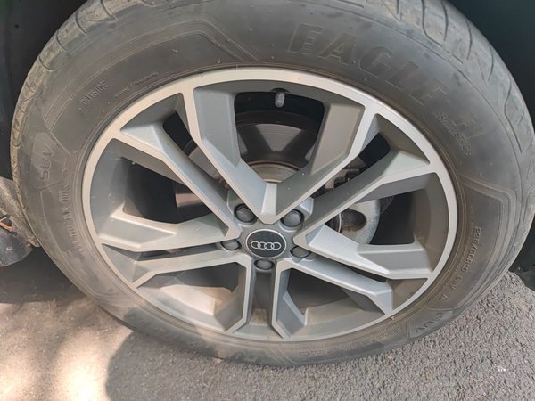 Audi Q3 2022, 58600 км, за 24105 USD - фото 8