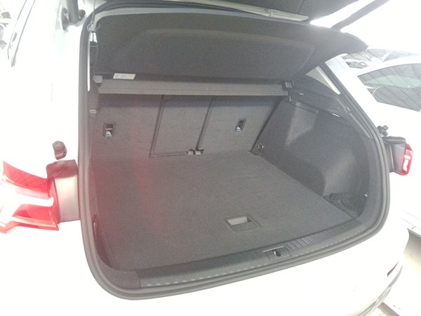 Audi Q3 2022, 41300 км, за 19474 USD - фото 18