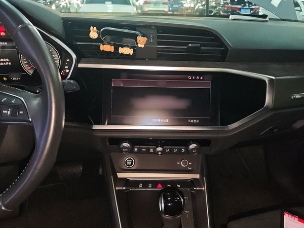 Audi Q3 2022, 48200 км, за 22461 USD - фото 13