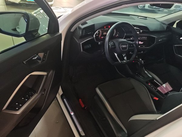 Audi Q3 2022, 48200 км, за 22461 USD - фото 20