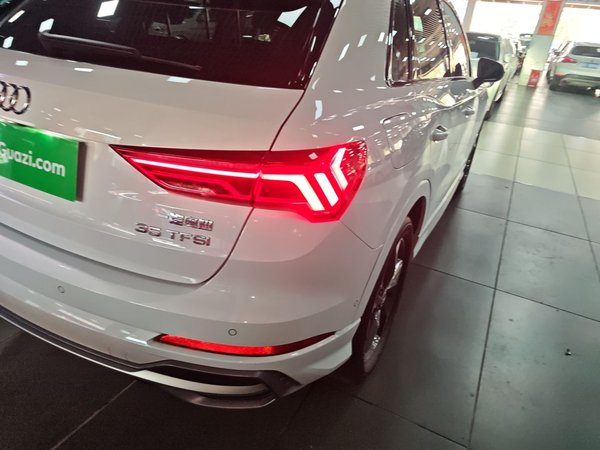 Audi Q3 2022, 48200 км, за 22461 USD - фото 7